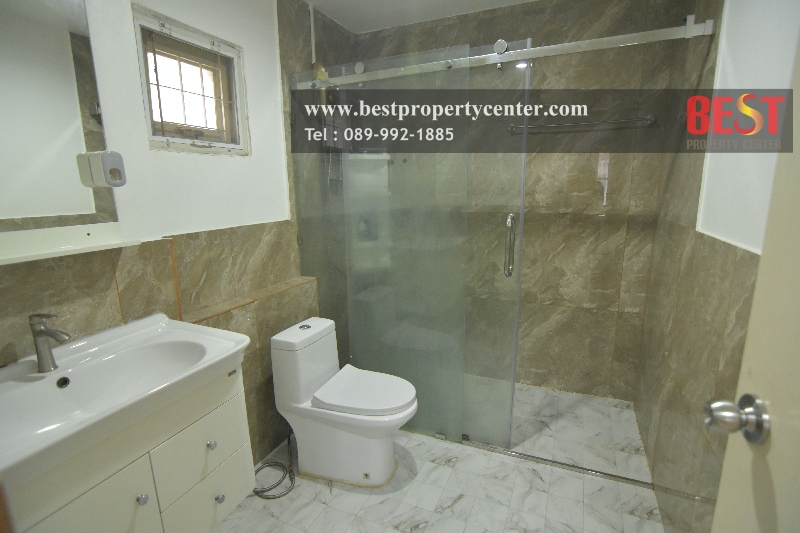 ขายบ้าน หมู่บ้าน บุรีรมย์ รามอินทรา ซอย คู้บอน 41 ต่อเติมสวย มีห้องนอนชั้นล่าง พร้อมห้องน้ำในตัว 3.3 ลบ ถูกที่สุดในโครงการ