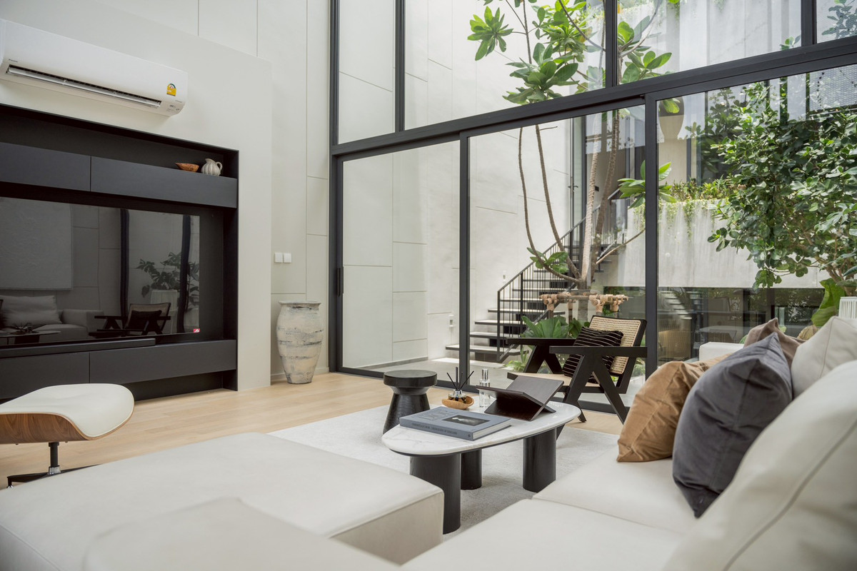 🏡 ขายทาวน์โฮมหรู พัฒนาการ | บ้านภูริปุรี คอร์ทยาร์ด (Baan Puripuri Courtyard – Pattanakarn) แบบบ้านใหญ่สุด