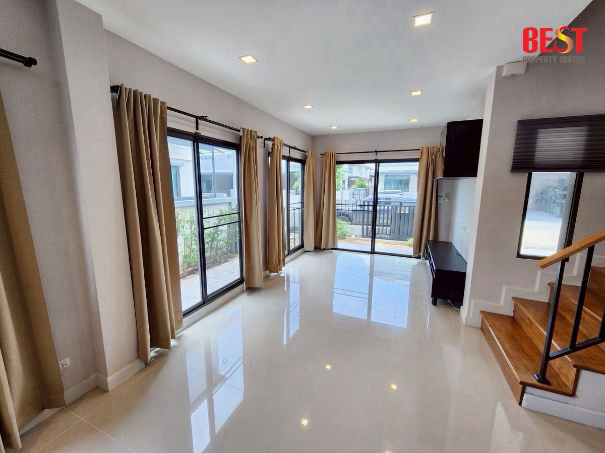 ขายถูกที่สุด บ้าน VENUE Westgate จาก SC ASSET บ้านสภาพดี เจ้าของใช้งานน้อย ต่อเติมครบ พร้อมเข้าอยู่