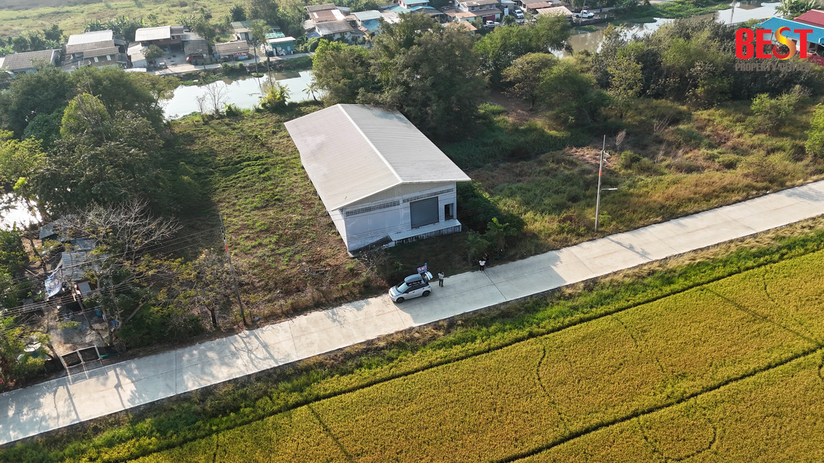 🏭 ขายที่ดินพร้อมโกดัง ทำเลอุตสาหกรรม สุวินทวงศ์ – ฉะเชิงเทรา ติดถนนคอนกรีตกว้าง ด้านหลังติดคลอง บรรยากาศดี