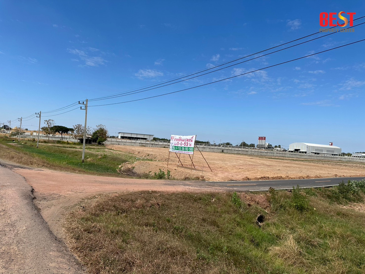 ขายที่ดิน ตำบล แกใหญ่ อำเภอเมือง สุรินทร์ ที่สวยมาก ติดถนนใหญ่ แปลงมุม ถมแล้ว ขนาดกำลังสวย เหมาะสำหรับลงทุน