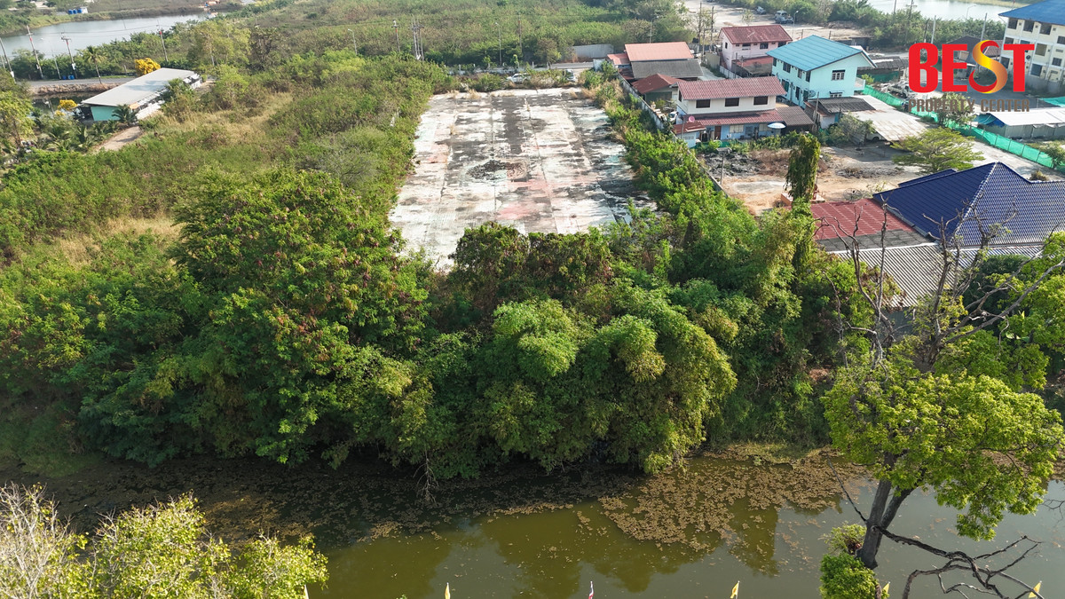 ขายที่ดิน 3 ไร่ ผังสีม่วง แปลงสวย ใกล้ถนนใหญ่ ถนน สิริโสธร หรือ ฉะเชิงเทรา-บางปะกง เหมาะทำโรงงาน