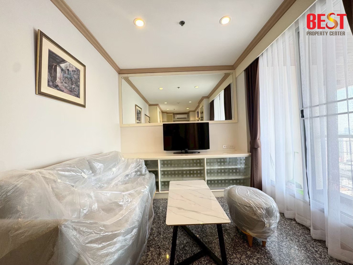 ขายคอนโดใกล้ BTS พญาไท รีโนเวทใหม่ใช้วัสดุอย่างดี ห้องใหญ่ 50 ตร.ม. 2 ห้องนอน 1 ห้องน้ำ  โครงการ ปทุมวันรีสอร์ท พร้อมเฟอร์และเครื่องใช้ไฟฟ้าอย่างดี