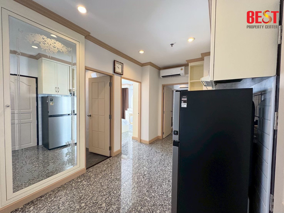 ขายคอนโดใกล้ BTS พญาไท รีโนเวทใหม่ใช้วัสดุอย่างดี ห้องใหญ่ 50 ตร.ม. 2 ห้องนอน 1 ห้องน้ำ  โครงการ ปทุมวันรีสอร์ท พร้อมเฟอร์และเครื่องใช้ไฟฟ้าอย่างดี