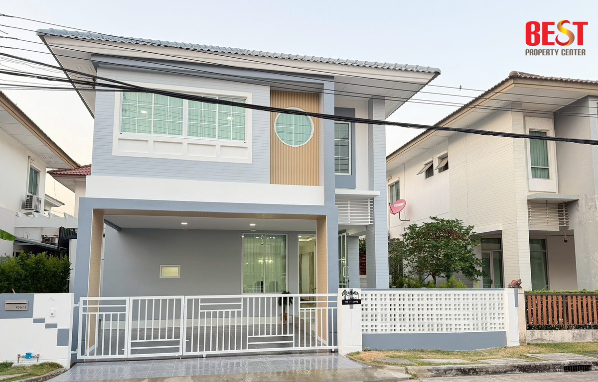 🔥 ขายด่วน! บ้านแฝดรีโนเวทใหม่ "พร้อมพัฒน์ พรีว่า" (Prompat Priva) สภาพนางฟ้า กว้างขวาง พร้อมเฟอร์ฯ ใกล้แฟชั่นไอส์แลนด์ 🔥