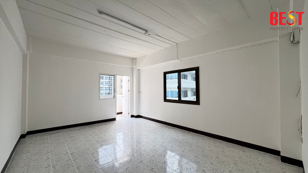 💥 ขายด่วน! พึ่งบุญแมนชั่น 2 ห้องสวย ทำเลทอง รามอินทรา 79 ใกล้รถไฟฟ้าสายสีชมพู (สถานี กม.9) เพียง 400 เมตร ฝั่งตรงข้าม รพ.สินแพทย์ ราคาช็อกวงการ! 💥