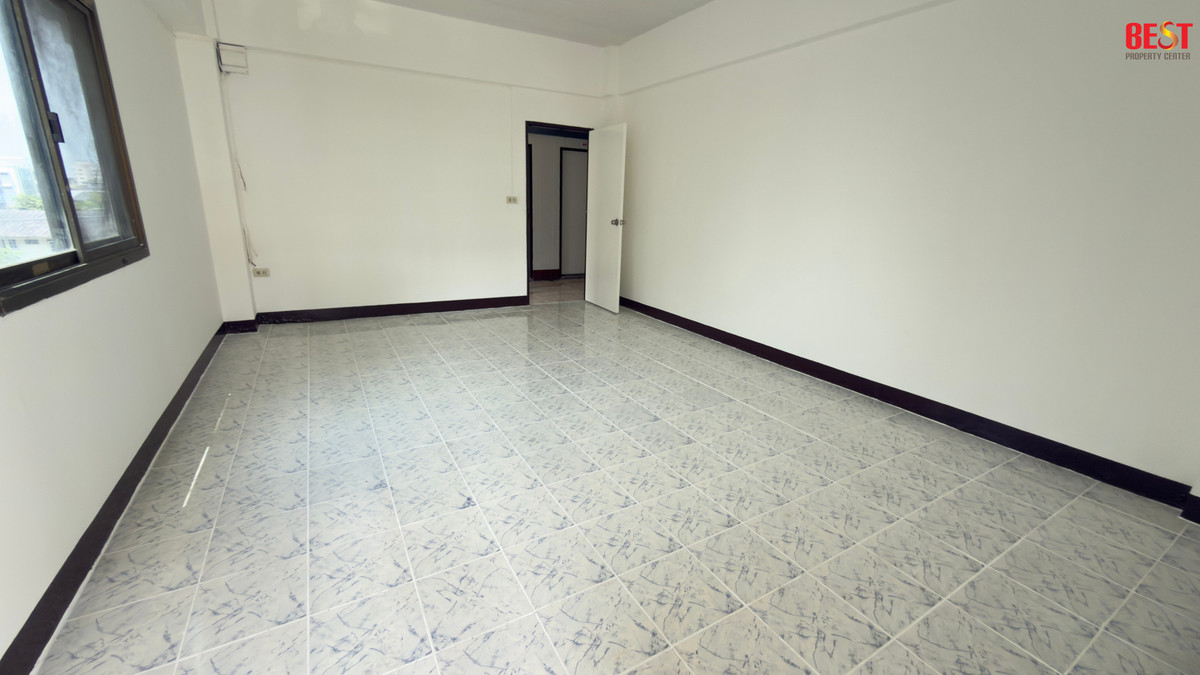 💥 ขายด่วน! พึ่งบุญแมนชั่น 2 ห้องสวย ทำเลทอง รามอินทรา 79 ใกล้รถไฟฟ้าสายสีชมพู (สถานี กม.9) เพียง 400 เมตร ฝั่งตรงข้าม รพ.สินแพทย์ ราคาช็อกวงการ! 💥