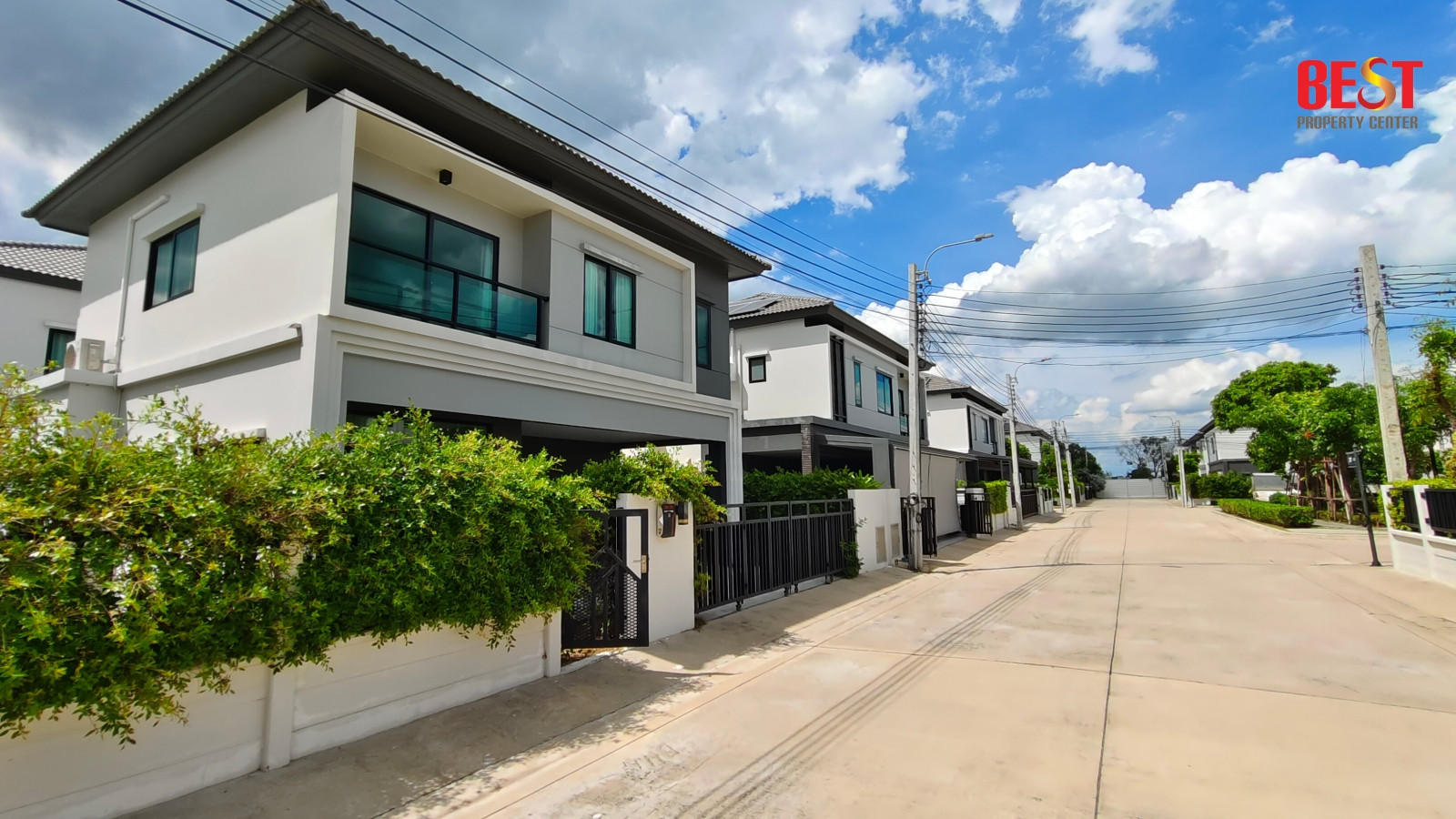 🏡 ขาย บ้านเดี่ยวสไตล์ Minimal โครงการ Grand Britania วงแหวน-รามอินทรา ติดสวนส่วนกลาง ทำเลทอง!