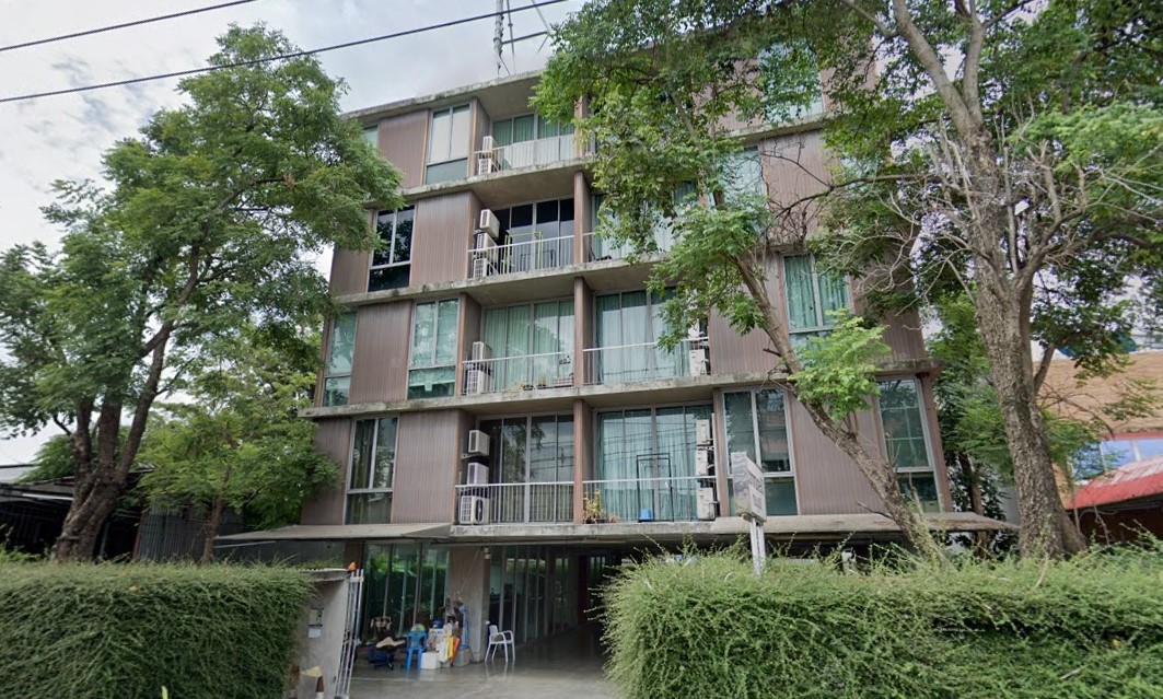 Condo-Commune-80
